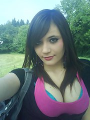 naked New Hartford women looking for dates